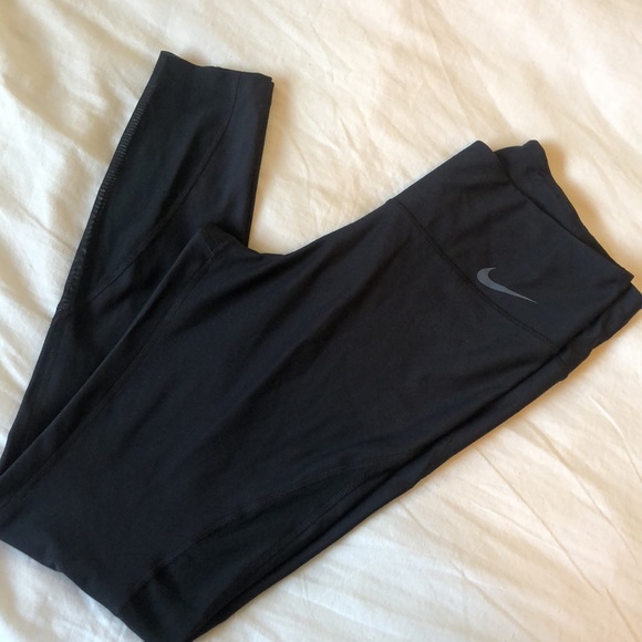 Nike Dryfit leggings - Picture 2 of 4